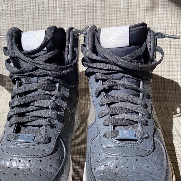 Nike Air High Tops - Picture 2 of 6